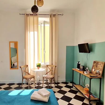 فندق مبيت وإفطار Onda Su Onda